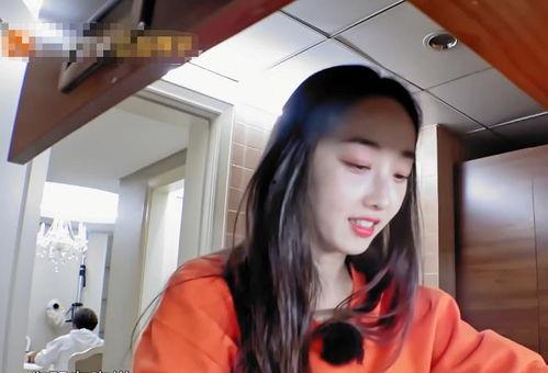 娱乐吃瓜女朋友是谁呀,她是谁？